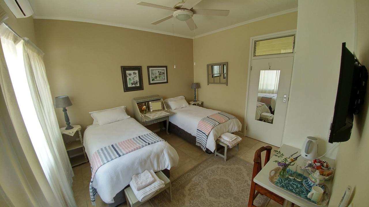 Rosa B&B Oudtshoorn Exterior foto